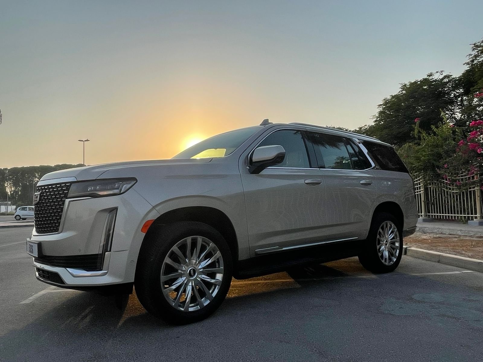 Cadillac Escalade view 4